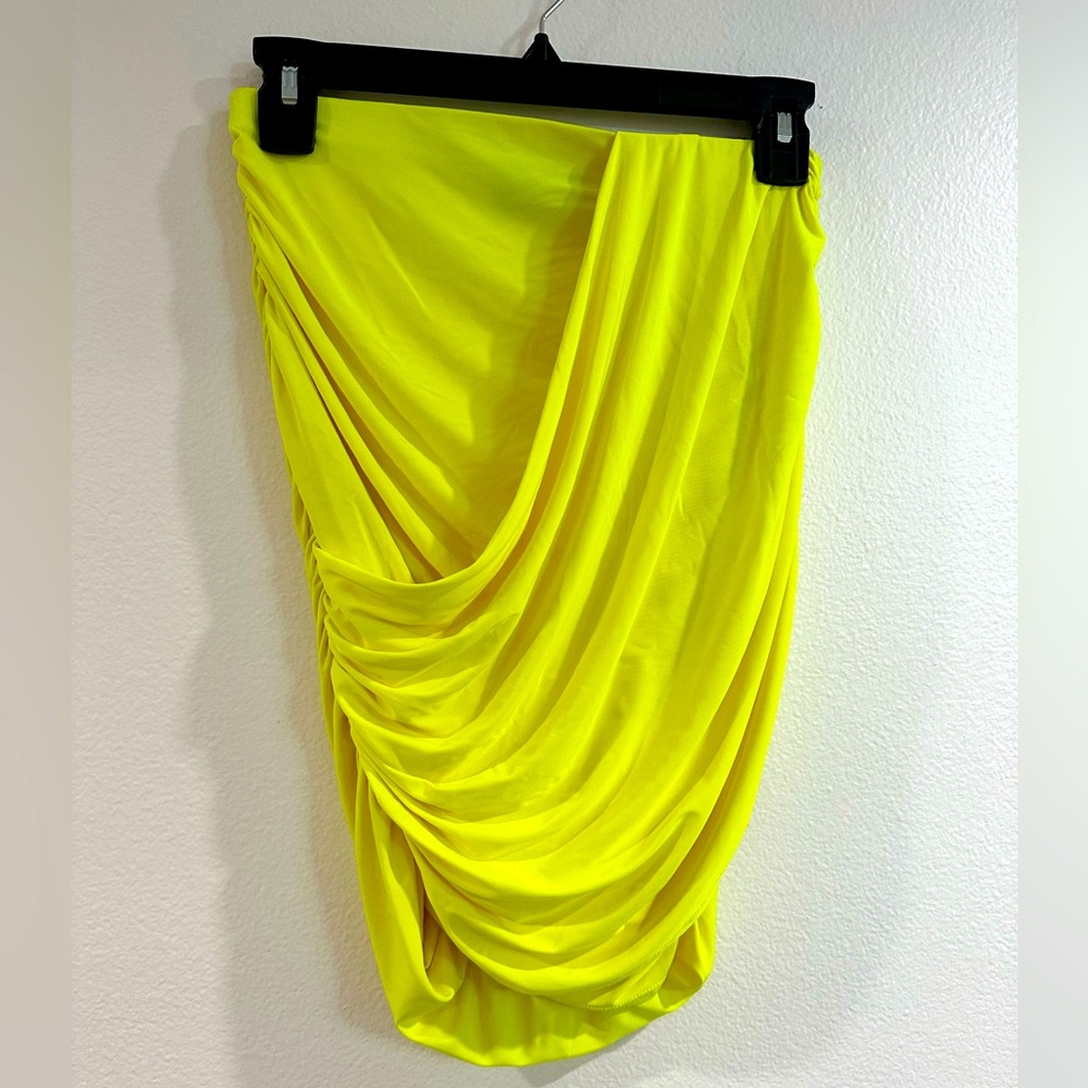 Neon Yellow Ruched Skirt,  Size M (quite stretchy)